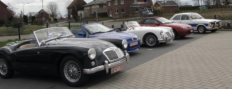 MG Openingsrit vertrek De ploeg in Diepenbeek (5).JPG